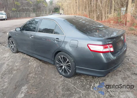2011 Toyota Camry Se z USA, uszkodzony, nr VIN 4T1BF3EKXBU654241